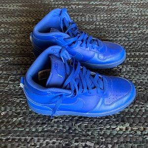 Blue Nike mid sneakers